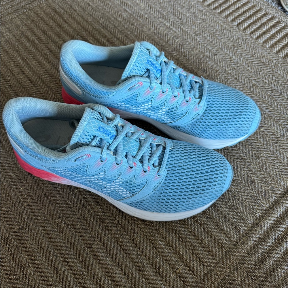 ASICS Women's Blue and Pink Running Shoes